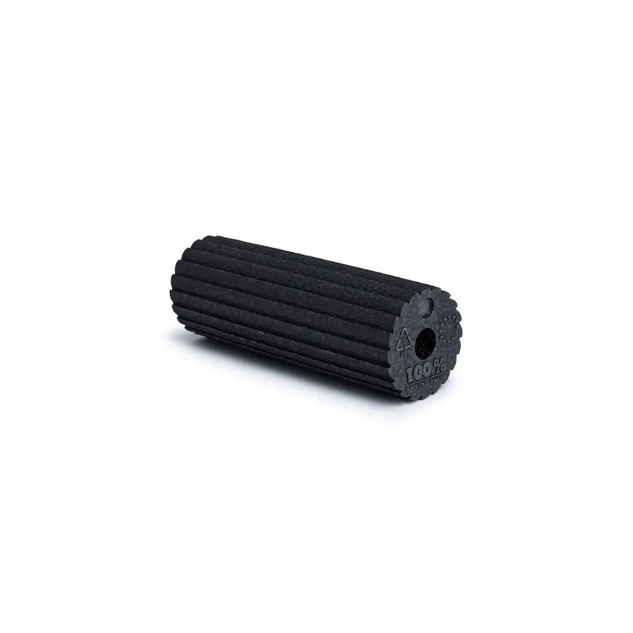BLACKROLL® Foamroller mini flow - Premium Blackroll producten van HERCKLES - voor  13.85! Koop het nu bij  HERCKLES